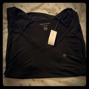 Women’s American Eagle soft & sexy shirt